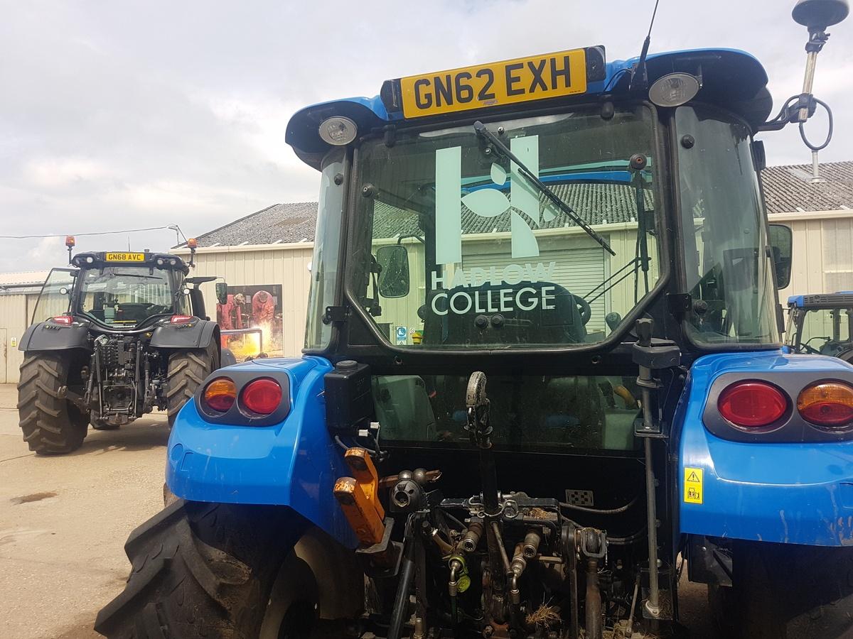 Hadlow_Blue_Tractor