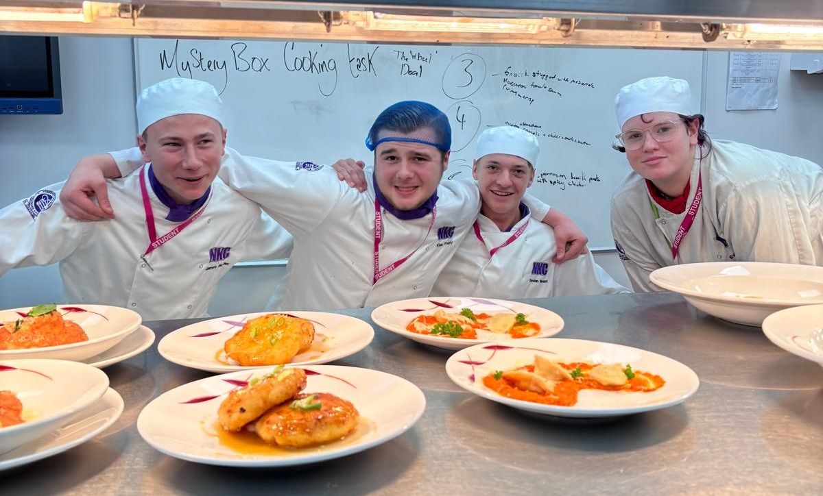 Catering students with food