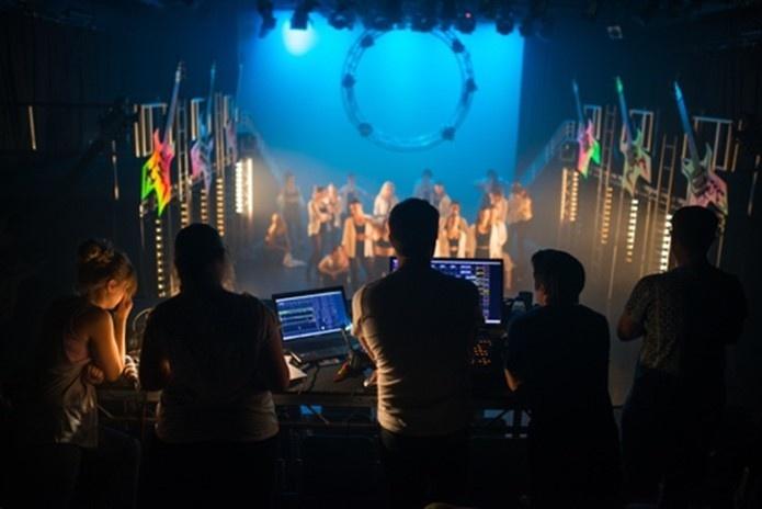 TECH THEATRE PRODUCTION